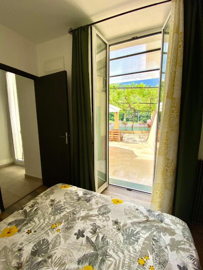 Appartement Terrasse Vue Lac เบรล์-ซูร์-รัวยา ภายนอก รูปภาพ